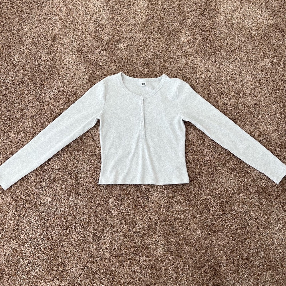 Aritzia White Long Sleeve Top